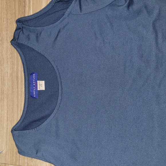 Women's Navy Cold Shoulder Top - Picture 7 of 7
